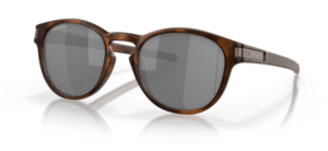 Óculos de sol Oakley LATCH 9265, cor 926522 · Brown matte with Prizm Black lenses